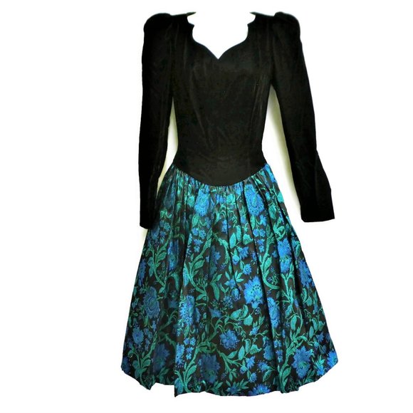 Vintage 80s Ball Gown Scott McClintock Brocade Velvet Basque V Waist Puff Sleeve - Picture 1 of 12